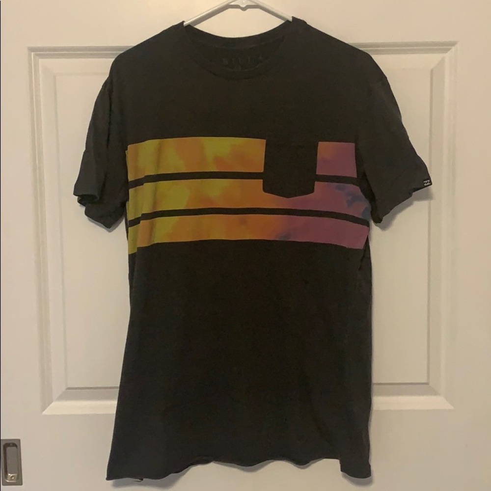 Men’s vintage billabong tee